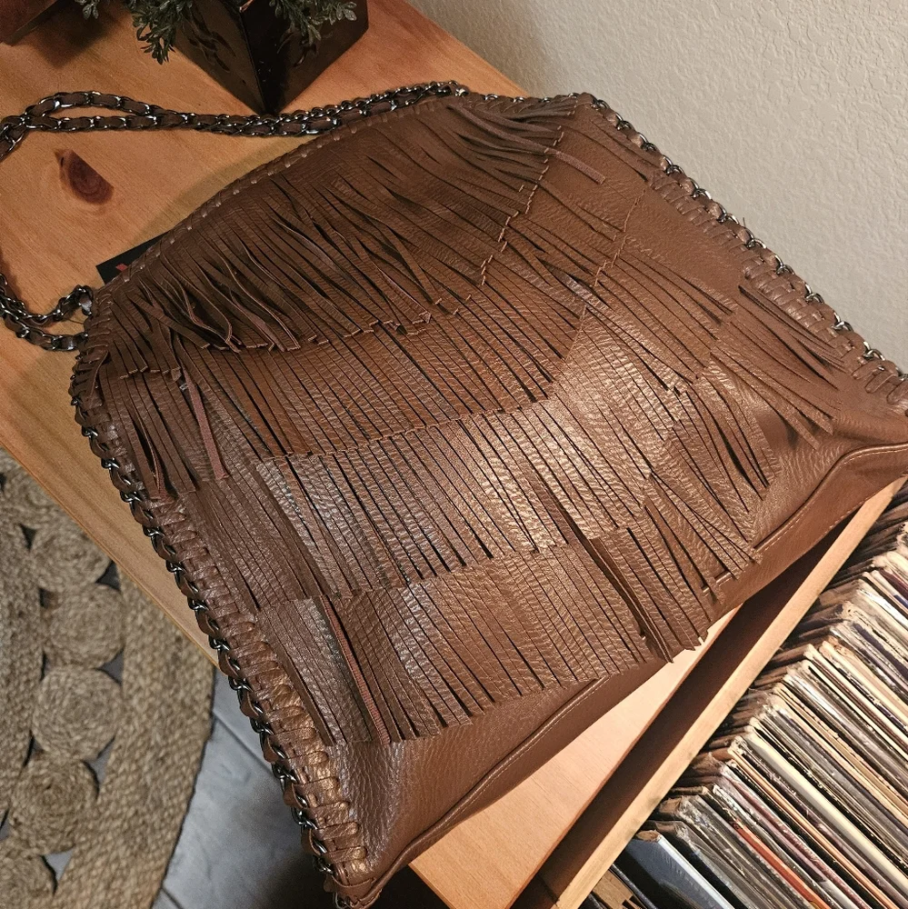 Brown Fringe Shoulder Bag - Picture 4 of 6